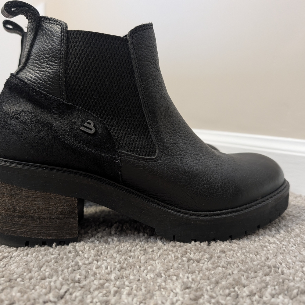 Women's Black Chelsea Ankle Boot with Block Heel